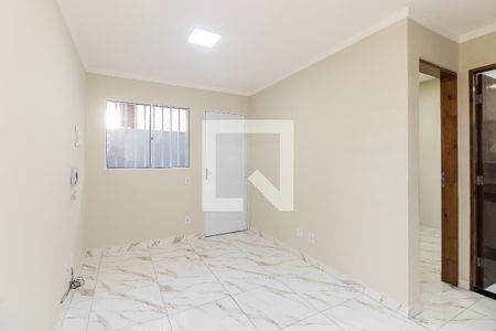 Sala de apartamento para alugar com 2 quartos, 42m² em Vila Nova Savoia, São Paulo