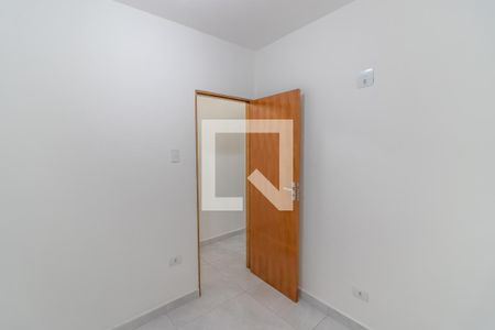 Quarto 2 de casa para alugar com 2 quartos, 90m² em Jardim Vila Carrao, São Paulo
