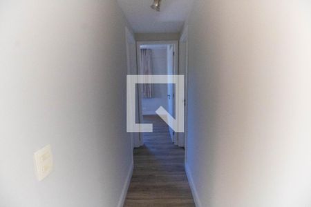 Corredor  de apartamento para alugar com 3 quartos, 96m² em Santa Rosa, Niterói
