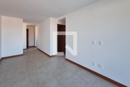 Sala de apartamento à venda com 2 quartos, 82m² em Piratininga, Niterói