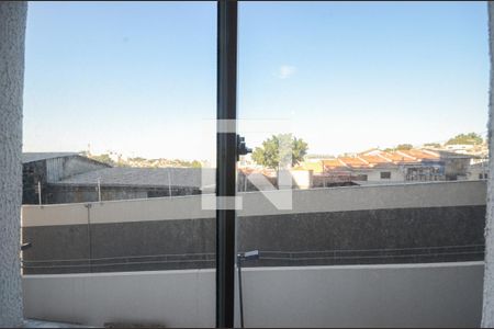 Sala / Quarto - Janela de kitnet/studio à venda com 1 quarto, 18m² em Jardim Jaragua (sao Domingos), São Paulo