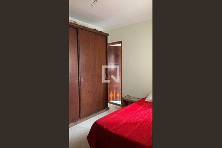 Casa à venda com 2 quartos, 93m² em Parque Novo Oratório, Santo André