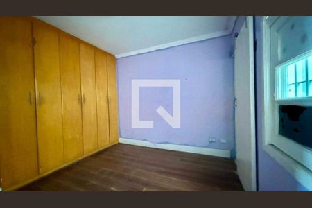 Casa à venda com 5 quartos, 300m² em Vila Curuçá, Santo André