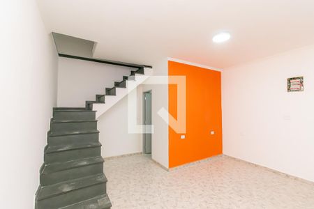 Sala de casa para alugar com 2 quartos, 250m² em Jardim Novo Carrao, São Paulo