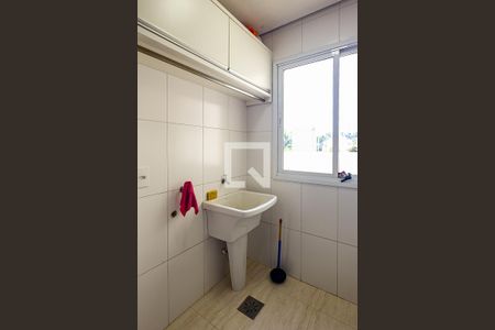 Lavanderia de casa de condomínio à venda com 3 quartos, 69m² em Jardim Sevilha, Indaiatuba