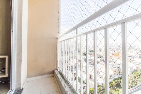 Sacada de apartamento para alugar com 3 quartos, 68m² em Jardim Tupanci, Barueri
