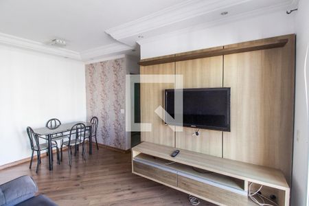 Sala de apartamento para alugar com 3 quartos, 68m² em Jardim Tupanci, Barueri