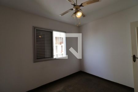 Quarto 1 de apartamento para alugar com 3 quartos, 80m² em Vila Sofia, São Paulo