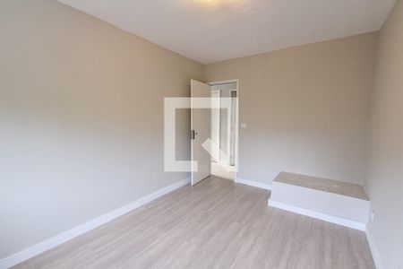 Quarto 1 de casa para alugar com 3 quartos, 180m² em Vila Monumento, São Paulo