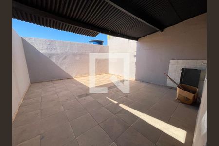 Quarto 1 de casa à venda com 2 quartos, 69m² em Jardim Cláudia, São Paulo