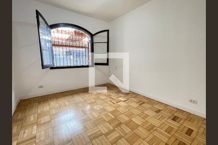 Quarto 1 de casa à venda com 2 quartos, 69m² em Jardim Cláudia, São Paulo