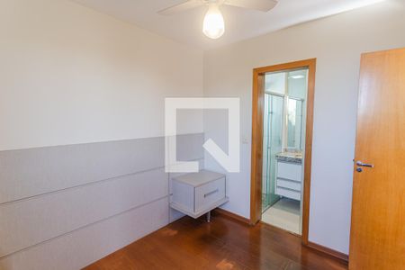 Suíte de apartamento para alugar com 3 quartos, 85m² em Maria Virgínia, Belo Horizonte