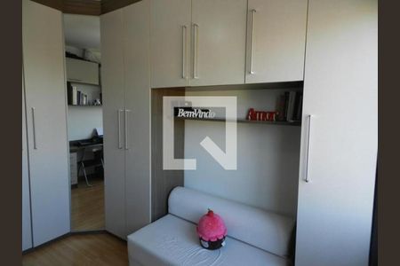 Quarto de apartamento à venda com 2 quartos, 65m² em Barreto, Niterói