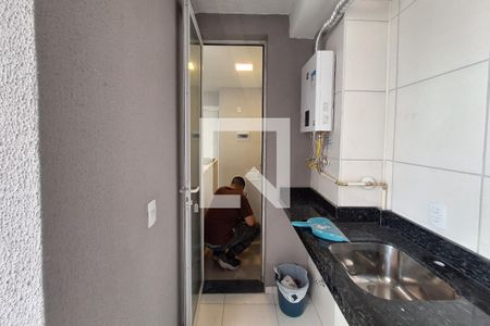 Área de Serviço de apartamento para alugar com 2 quartos, 42m² em Jardim, Santo André