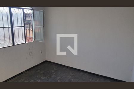 Quarto de casa à venda com 5 quartos, 200m² em Campo Grande, Rio de Janeiro