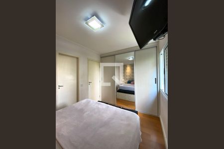 Quarto de apartamento à venda com 3 quartos, 81m² em Vila Cruz das Almas, São Paulo