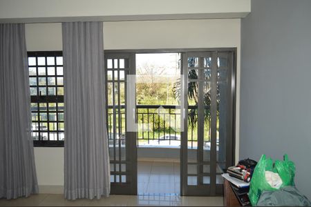 Sala de casa para alugar com 3 quartos, 260m² em Ribeirânia, Ribeirão Preto