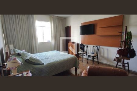 Quarto de apartamento para alugar com 3 quartos, 150m² em Gutierrez, Belo Horizonte