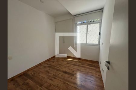 Quarto de apartamento para alugar com 3 quartos, 200m² em Sion, Belo Horizonte