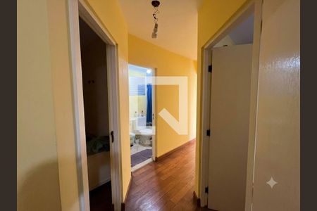 Corredor de apartamento para alugar com 3 quartos, 65m² em Vila das Belezas, São Paulo
