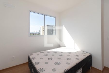 Quarto 1 de apartamento para alugar com 2 quartos, 46m² em Restinga, Porto Alegre