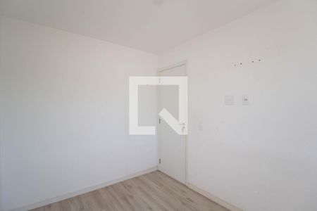 Quarto 2 de apartamento para alugar com 2 quartos, 40m² em Vila Zat, São Paulo