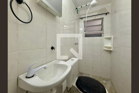 Banheiro de casa para alugar com 1 quarto, 25m² em Campo Belo, São Paulo