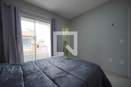 Suíte de apartamento para alugar com 2 quartos, 71m² em Ingleses Norte, Florianópolis