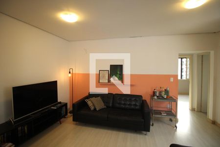 Sala de apartamento à venda com 2 quartos, 70m² em Petrópolis, Porto Alegre