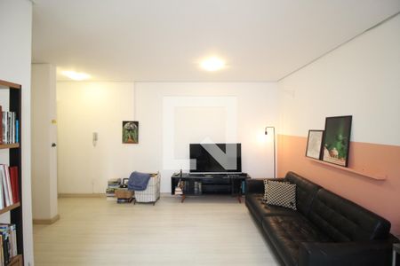 Sala de apartamento à venda com 2 quartos, 70m² em Petrópolis, Porto Alegre