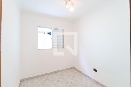 Quarto 2 de casa para alugar com 2 quartos, 50m² em Vila Maria Alta, São Paulo