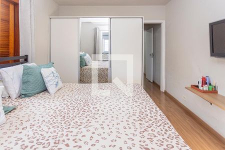 Quarto Suíte 1 de casa à venda com 3 quartos, 200m² em Jardim Maria Rita, São Paulo