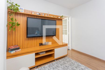 Sala de casa à venda com 3 quartos, 200m² em Jardim Maria Rita, São Paulo
