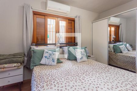 Quarto Suíte 1 de casa à venda com 3 quartos, 200m² em Jardim Maria Rita, São Paulo
