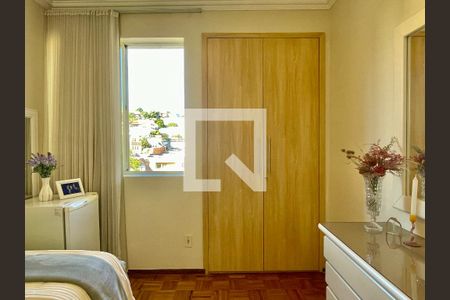 Apartamento à venda com 3 quartos, 153m² em Serra, Belo Horizonte