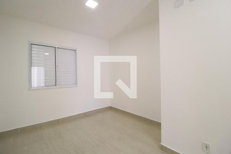 Quarto 1 - Suíte de casa de condomínio para alugar com 2 quartos, 90m² em Aclimação, Uberlândia