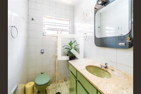 Banheiro de casa para alugar com 4 quartos, 525m² em Vila Mariana, São Paulo