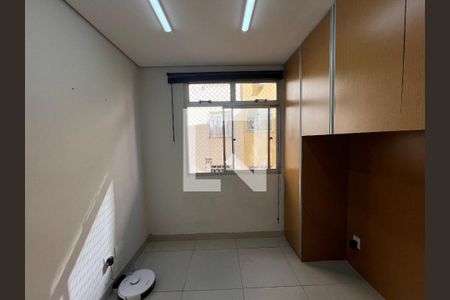 Quarto 1 de apartamento para alugar com 2 quartos, 73m² em Castelo, Belo Horizonte