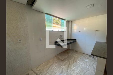 Sala/cozinha de apartamento para alugar com 1 quarto, 45m² em Cinquentenario, Belo Horizonte
