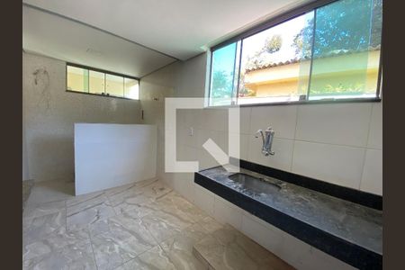Sala/cozinha de apartamento para alugar com 1 quarto, 45m² em Cinquentenario, Belo Horizonte