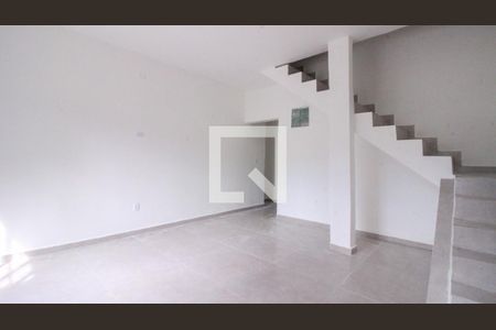 Sala de casa para alugar com 2 quartos, 100m² em Vila Independencia, São Paulo