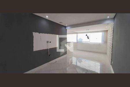 Casa para alugar com 3 quartos, 107m² em Jardim Primeiro de Maio (chacara Fazendinha), Osasco