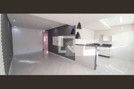 Casa para alugar com 3 quartos, 107m² em Jardim Primeiro de Maio (chacara Fazendinha), Osasco