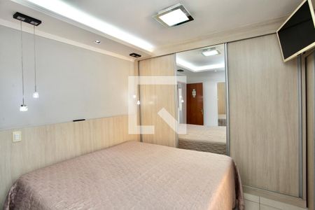 Banheiro da Suíte de casa para alugar com 3 quartos, 240m² em Sapucaias, Contagem