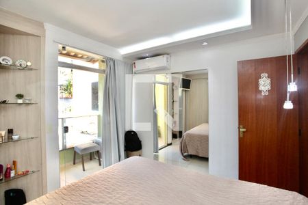 Banheiro da Suíte de casa para alugar com 3 quartos, 240m² em Sapucaias, Contagem