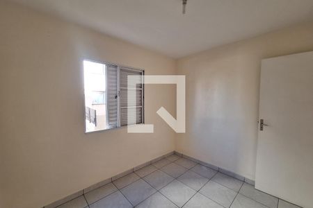 Quarto 1 de apartamento para alugar com 2 quartos, 55m² em Jardim Ipanema, Santo André