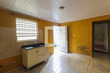 Sala/Cozinha de casa para alugar com 2 quartos, 60m² em São Rafael, São Paulo