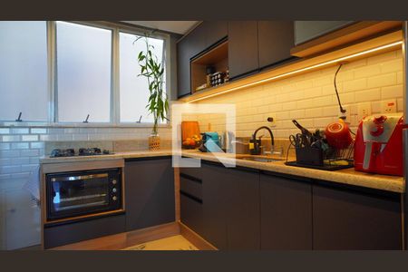 Cozinha de apartamento para alugar com 3 quartos, 105m² em Petrópolis, Porto Alegre