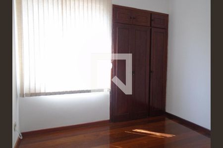 Quarto de apartamento para alugar com 3 quartos, 120m² em Serra, Belo Horizonte