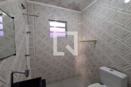 Banheiro Social  de casa para alugar com 2 quartos, 65m² em Nova Petrópolis, São Bernardo do Campo